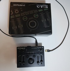 Roland VT-4 Aira Series Voice Transformer