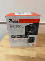 Pair of JBL 305P MkII 5″ 2-Way Powered Studio Reference Monitor Speakers