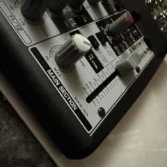 Behringer Xenyx 1202FX Premium 12-Input 2-Bus Mixer Tested No Charger