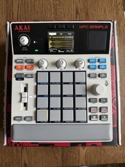 Akai Professional MPC Sample Standalone Portable Sampler Sequencer & Effects