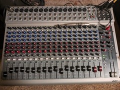 Peavey Titanium Speak, Preavy Amp 3000, EQ215, 100 Ft Snake, 16 Mics, Mix PV20.