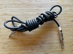 Switchcraft 1/4″ to 1/4 Mono Guitar Cable 9′