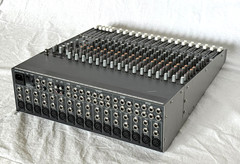 Mackie 1604-VLZ3 16-Channel Premium Mic / Line Analog Audio Mixer Console 1604VL