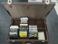 LOT OF 23 – 8 TRACK VINTAGE STEREO CASSETTE CARTRIDGE plus case