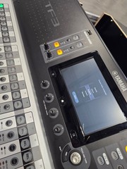 Yamaha TF3 Digital Mixer Console w/ Road Case 24ch TouchFlow Excellent