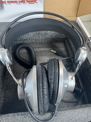 Technical Pro ST-II Studio Kit MK-G66 Mic HP-20 Headphones Open Box