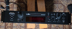 TASCAM MD-301 MKII MiniDisc Recorder