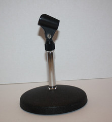 Desktop Tabletop Cast Iron Microphone Stand 6″ Wide Base w/Mic Clip