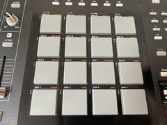 AKAI Professional MPC2500 Music Production Center 128MB RAM Sampler Sequencer