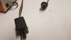 TRESHOLD TRIGGER for MINI MOOG SYNTHESIZER