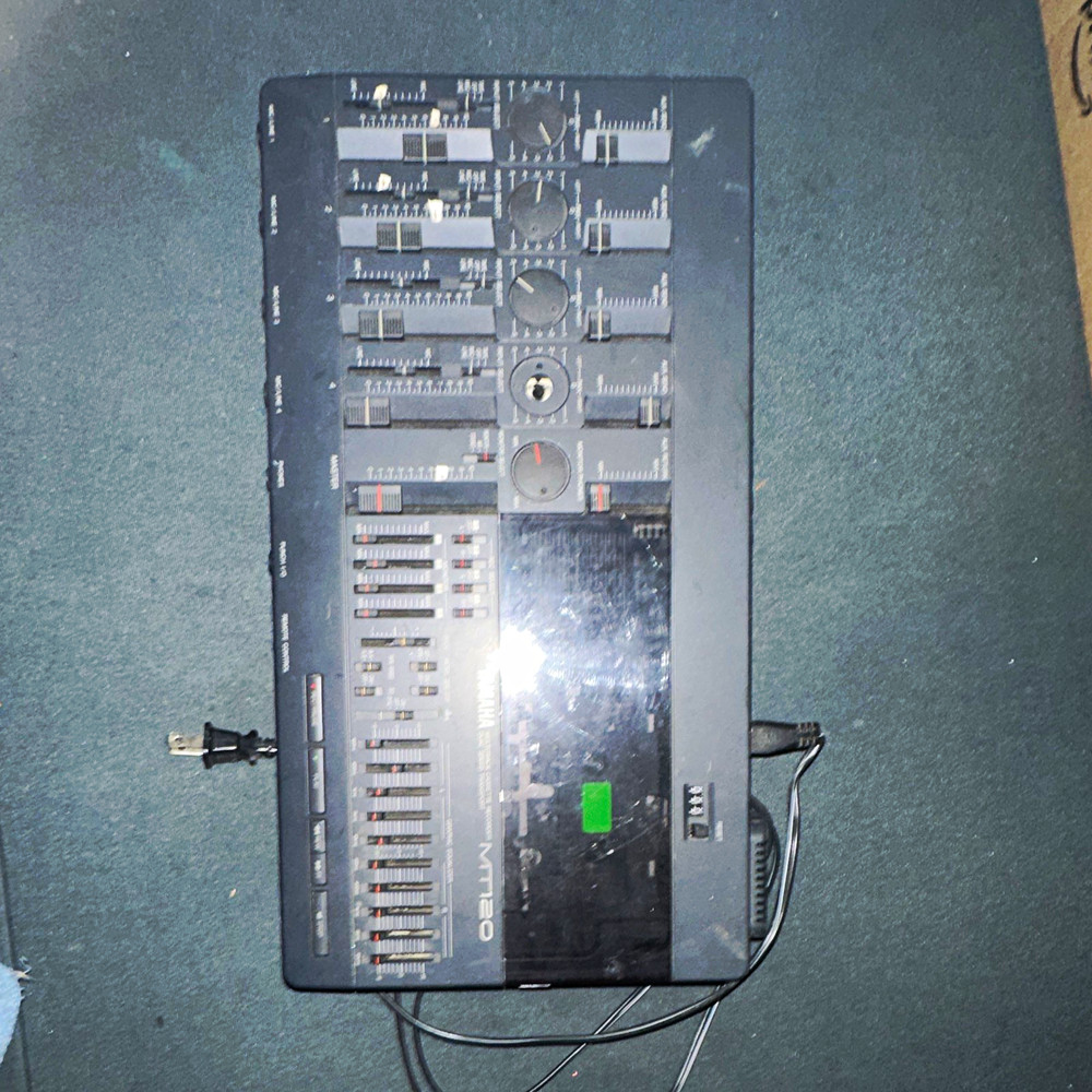 Yamaha MT120 Multitrack Cassette Recorder 4-Channel Mixer w/ EQ, 1/4″ I/O