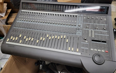 Mackie D8B Digital Mixing Table Console Unit NO POWER SUPPLY USED untested