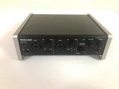 Tascam US-2×2 USB Audio/MIDI Interface Hi-Res Audio