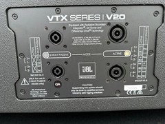 (12) JBL VTX-V20 LINE ARRAY W/ TRANSPORTCART AND CROWN AMPS (THS)
