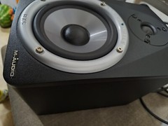 M-Audio BX5 Carbon Silver / Black Powered Studio Monitor Speaker