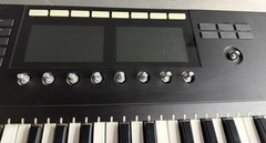 Native Instruments Komplete Kontrol S49 MK2 49 Key Keyboard Controller