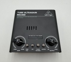 Behringer MIC300 Audiophile Vacuum Tube Preamplifier with Limiter