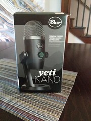 Logitech Yeti Nano Cardioid Microphone – Blackout (Includes pop filter + extras)