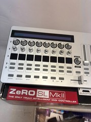 Novation Zero SL MkII MIDI Controller DAW Control Surface Boxed from Japan