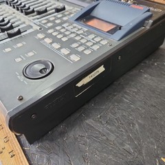 FOSTEX VF160EX DIGITAL MULTITRACKER Digital Mixer 16 Track Digital Recorder CD
