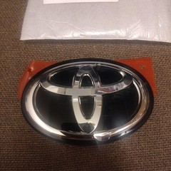 TOYOTA Genuine GR86 ZN8 Front Bonnet Hood Emblem Ornament SU003-08642 JDM New