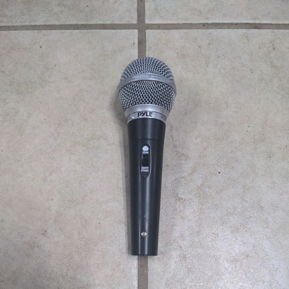 Pyle Dynamic Professional Microphone IMP. 600 Uni-Directional PDMICKT34 Untested