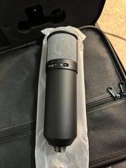 Universal Audio Professional Microphone Sphere DLX Modeling Black (Open box)