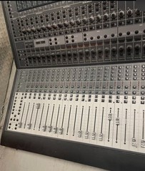 Digidesign Focusrite Control 24 MC124 + M-Audio Studio Monitors Bundle — Working