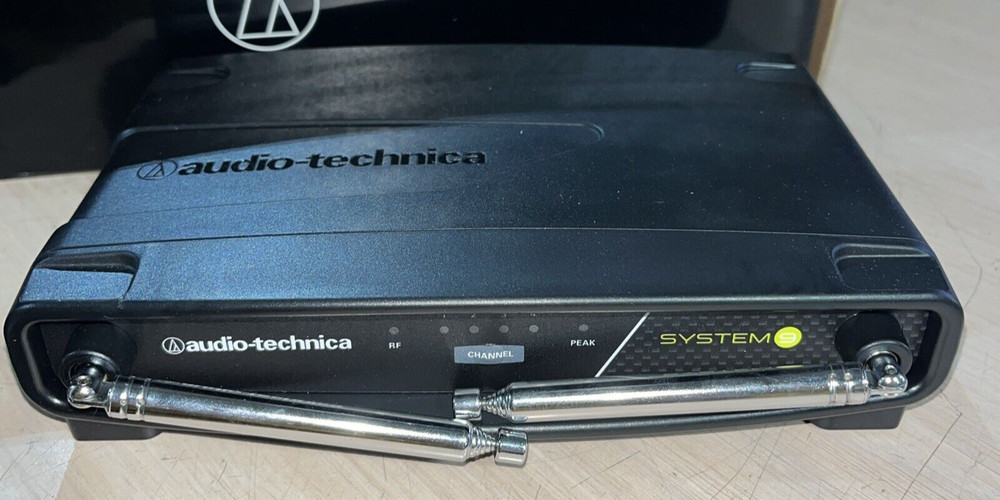 AUDIO TECHNICA ATW-R900A WIRELESS LAVALIER SYSTEM 9