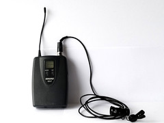 Shure ULX1-J1 ULX Bodypack Wireless Transmitter 554-590MHz w/ Lapel Mic WL185