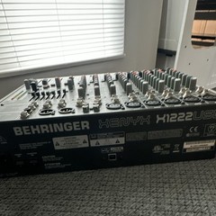 Behringer XENYX X1222USB Premium 16-Input 2/2-Bus Mixer (read description)