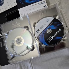 The Komplete 8 Instruments & Effects Collection Discs 27 INSTRUMENTS 110 GB
