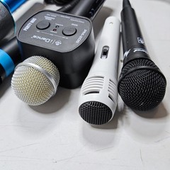 Lot of 10 Mixed Microphones – Untested, Various Models & Colors, Used