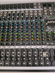 Mackie PROFX22V2 22-Channel FX Mixer – Tested & Working!