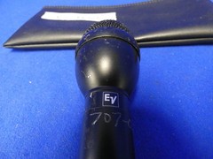 Electro Voice RE50B 150 Ohms Dynamic Omnidirectional Microphone w/Soft Case