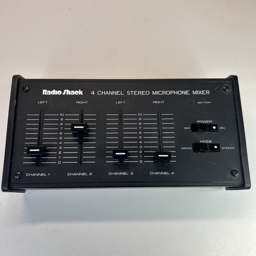 4 Channel Stereo Microphone Mixer Realistic 32-1105A Radio Shack Tandy Tested