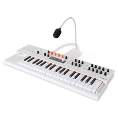 Arturia MiniFreak Vocoder 37-key Hybrid Synthesizer – White (Open Box)