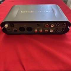M-Audio AU02-073B0 Fast Track Pro 4×4 Mobile USB Audio/MIDI Interface w Preamps