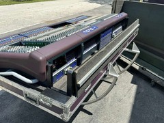 Midas Heritage 3000 48ch Mixing Console W/Case(FOR PARTS ONLY) (One)THS