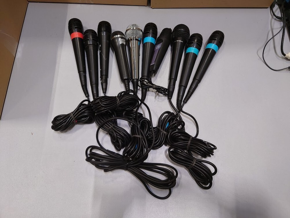 Lot of 10 Used Dynamic Wired Microphones – Various Brands & Models