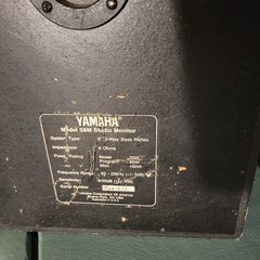 Yamaha S8M 8” 3-way Studio Monitors w/Cables Bass Reflex 6 Ohms 100W