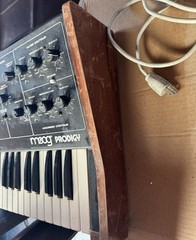 Moog Prodigy 32-Key Analog Keyboard Synthesizer w/ Pitch Wheel, MPN 336A