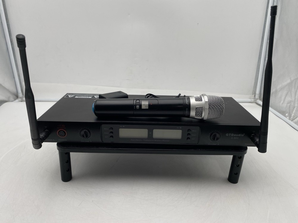 GTD Audio G-622H Channel UHF 2 Wireless Handheld Microphone Mic System