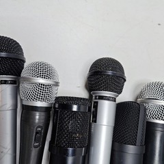 Lot of 10 Assorted Microphones – Untested, Various Models & Colors, Used