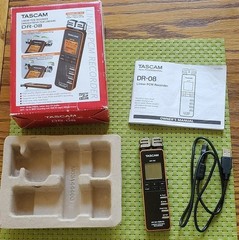 Tascam DR-08 Compact Portable Linear Digital PCM Recorder (Free Shipping)
