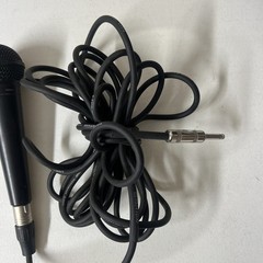 Live Wire Advantage 15’ Microphone Cable + Digital Reference DRV100 Dynamic Mic