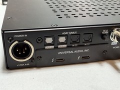 Universal Audio Apollo 8 DUO Thunderbolt 3 UAD2 Black Audio Interface Rackmount