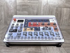 30º Stand for ELEKTRON Model Samples / Cycles – DWL – Color BLACK – Made in USA