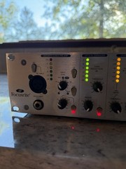 Focusrite Voicemaster Pro Platinum Channel Strip Mic Preamp Compressor EQ De-Ess