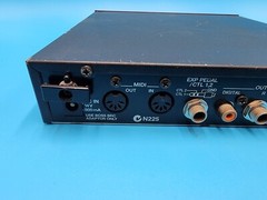BOSS VF-1 Guitar Multi Effect Processor 24 Bit Half Rack Audio EQ Bass COSM